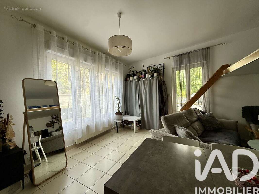 Photo 5 - Appartement à SUCY-EN-BRIE