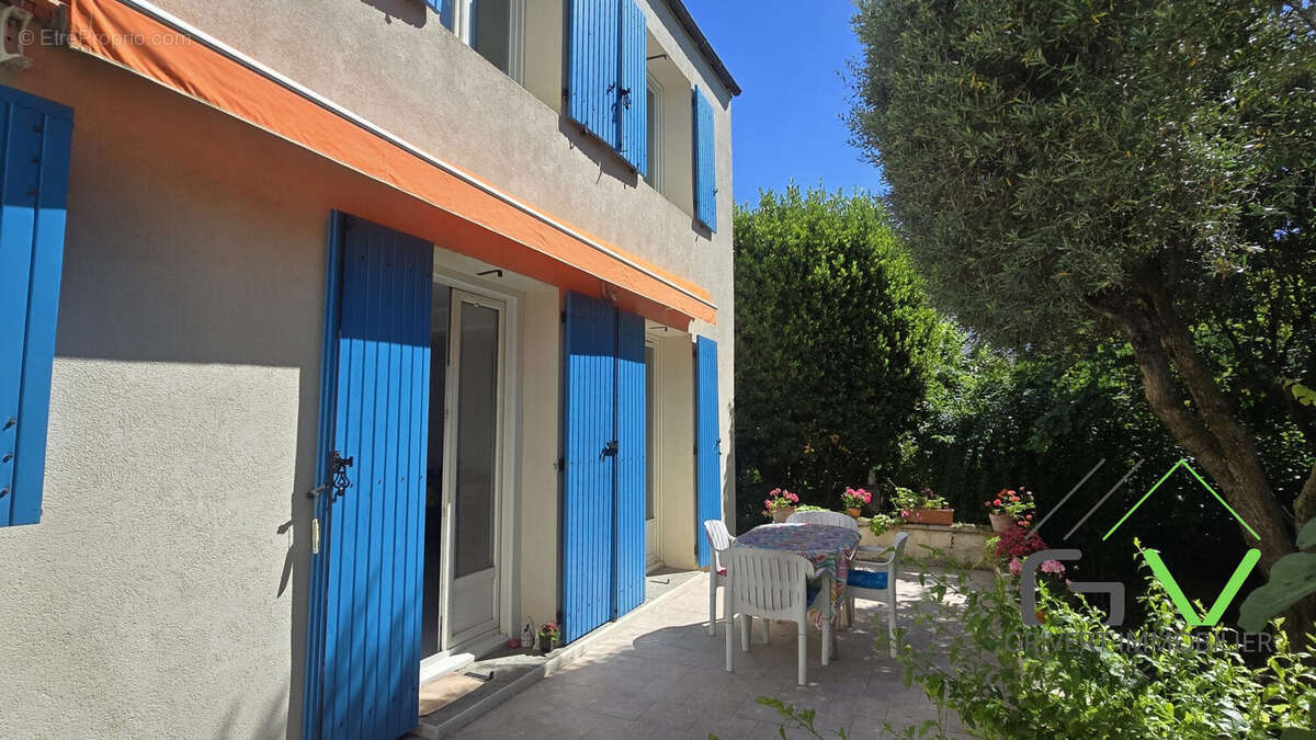 Maison à NIMES
