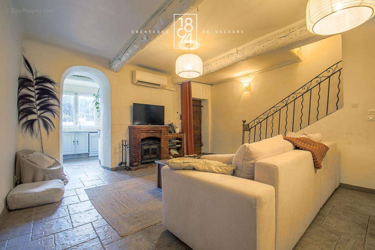 Maison à BOUC-BEL-AIR