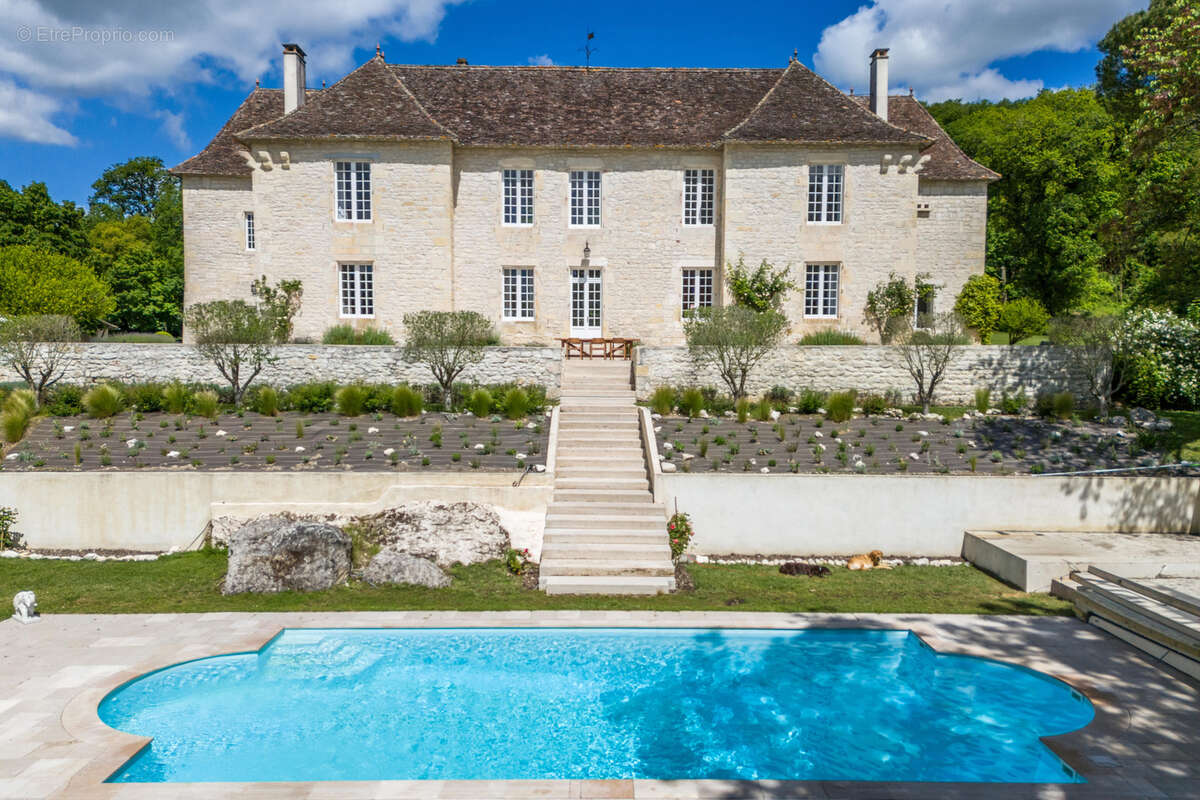 Maison à BAGAT-EN-QUERCY