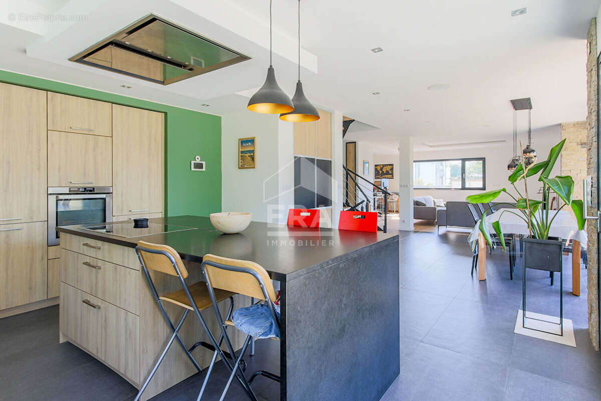 Villa 240m² à crespières - photo 6