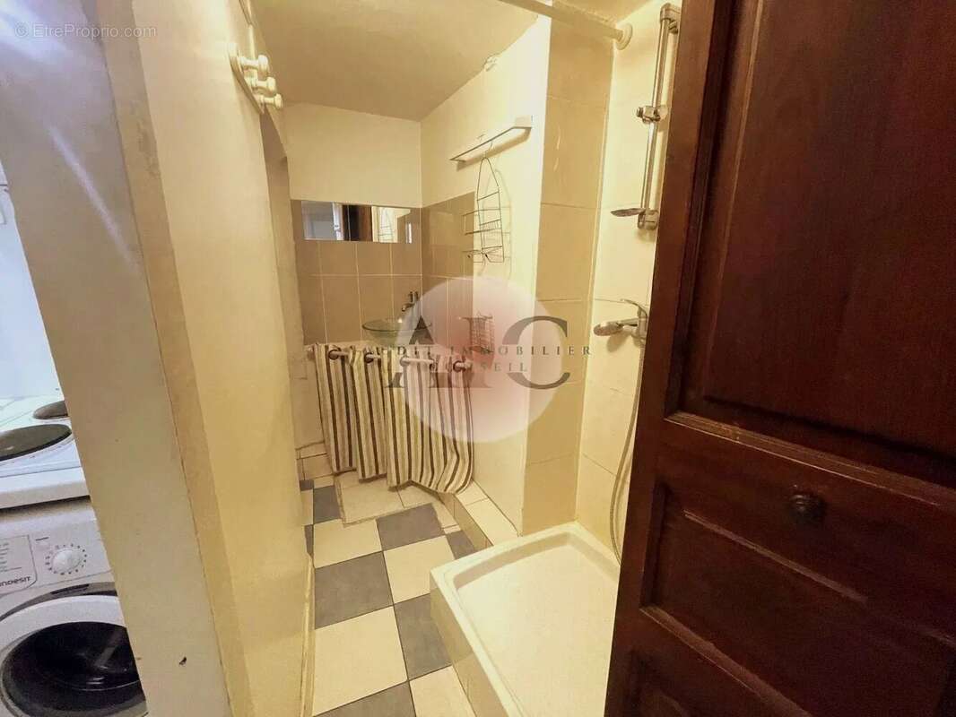 Appartement à FAYENCE