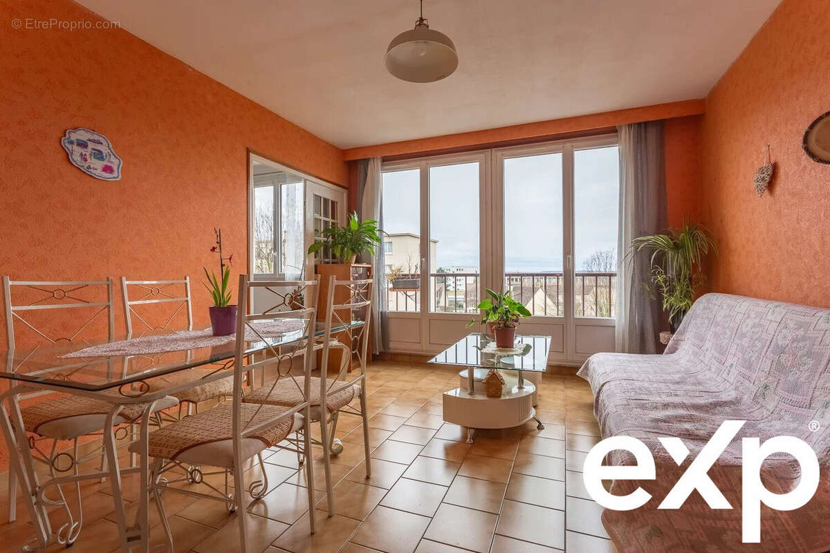 Appartement à VIRY-CHATILLON