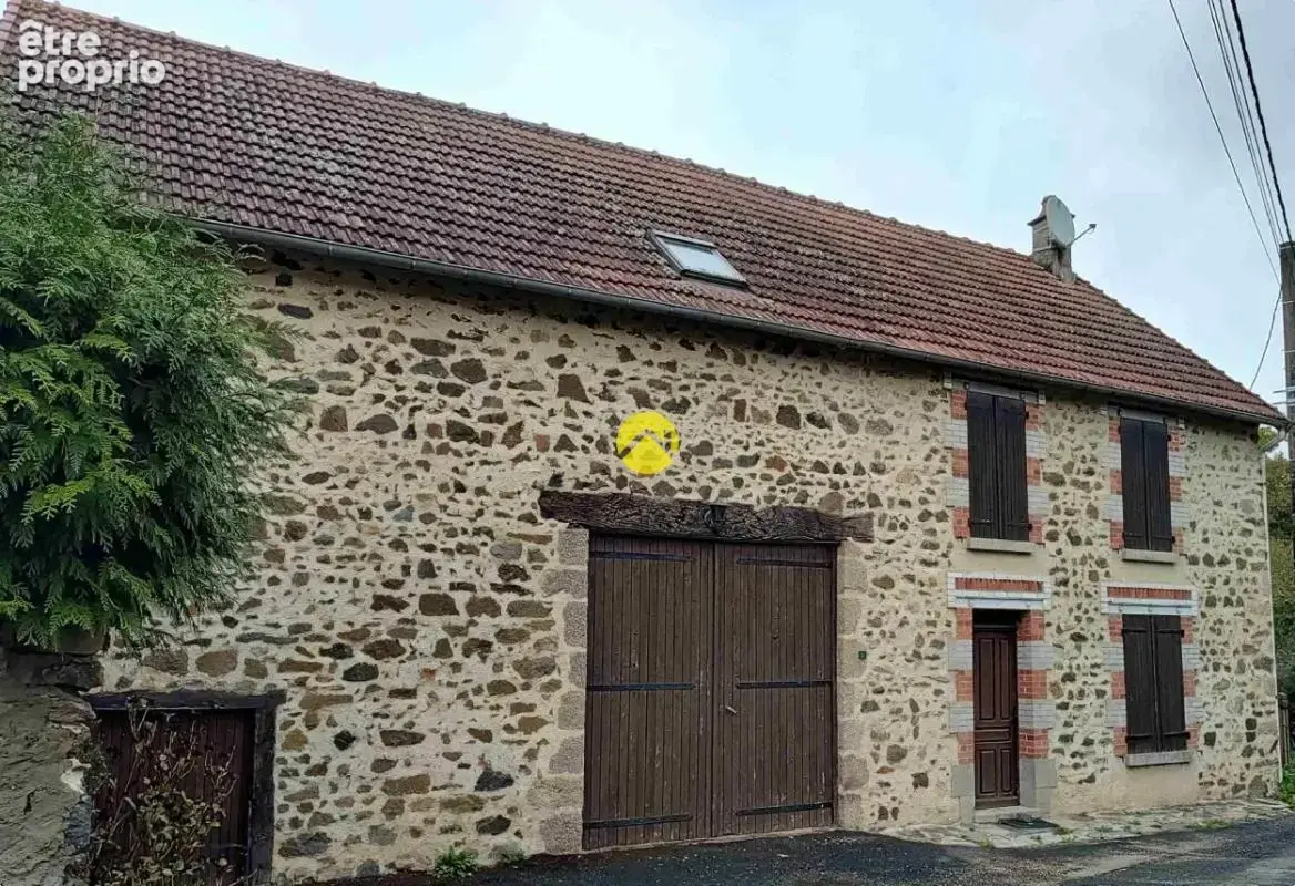 Maison 4 pièces 70 m² à vendre à Dun-Le-Palestel (23800) - photo 1