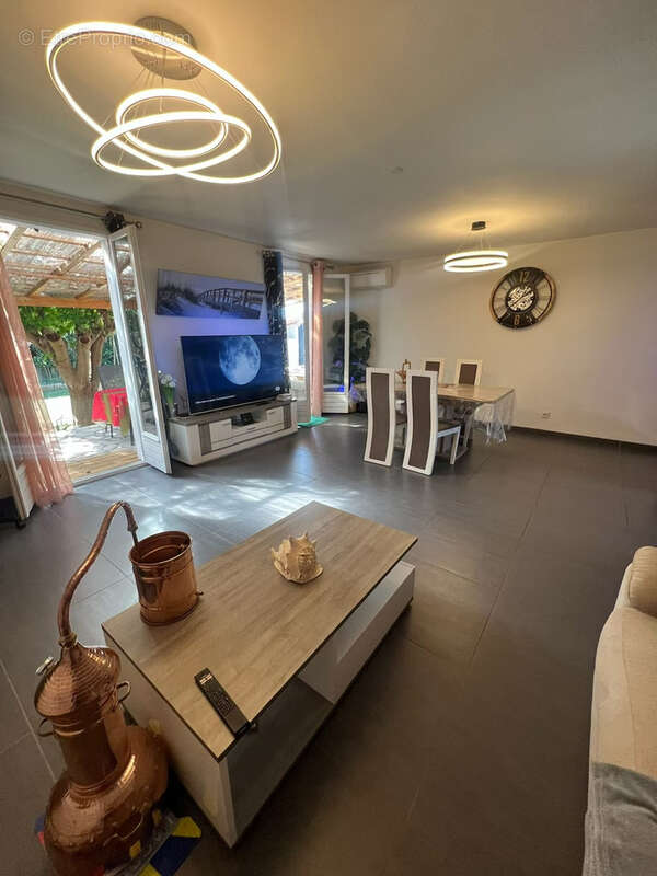 Maison à SAINT-HIPPOLYTE