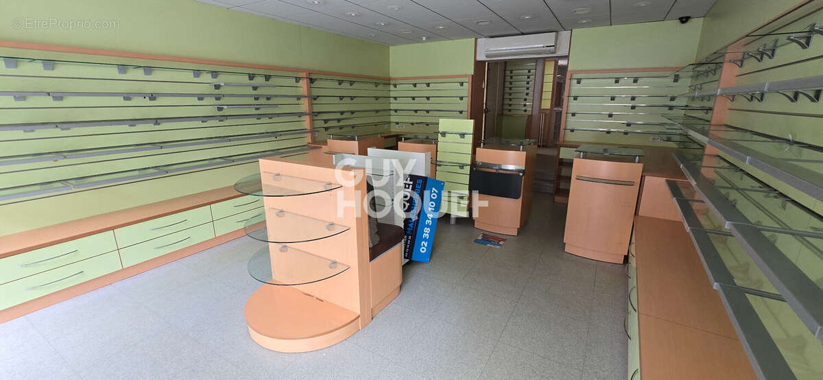 Local commercial Malesherbes 204  m2 - photo 4