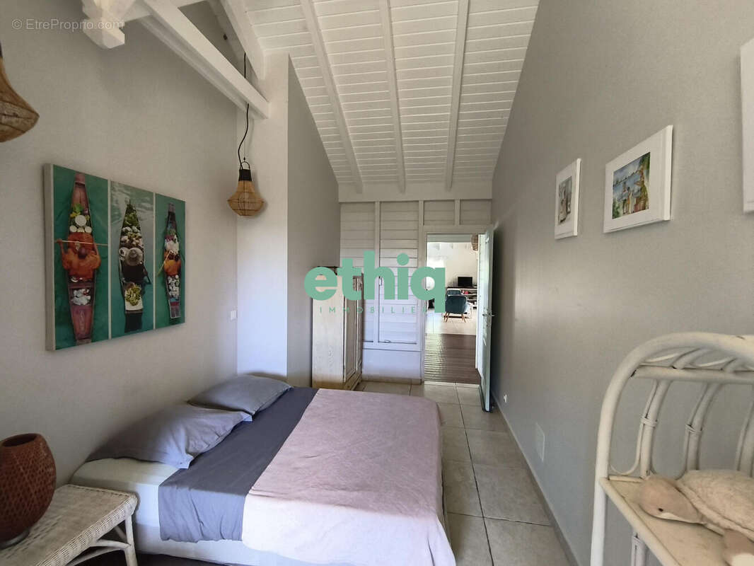 Maison à SAINT-FRANCOIS