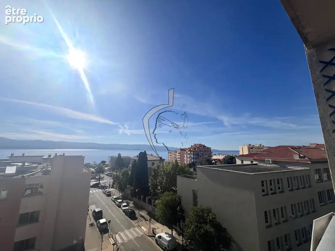 Vente appartement F3/4 : Quartier triangle d'or d' Ajaccio - photo 8