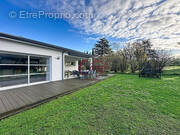 Maison à CAMBLANES-ET-MEYNAC