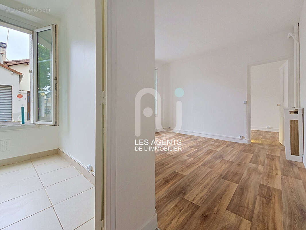 Appartement à GENNEVILLIERS