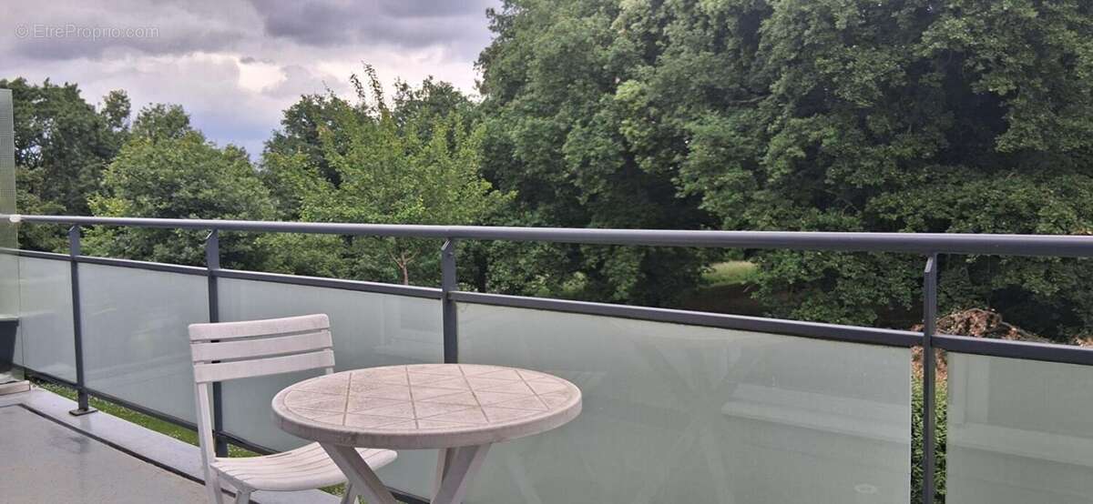 Appartement à BOUGUENAIS