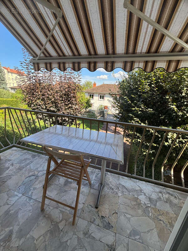 Maison à TASSIN-LA-DEMI-LUNE