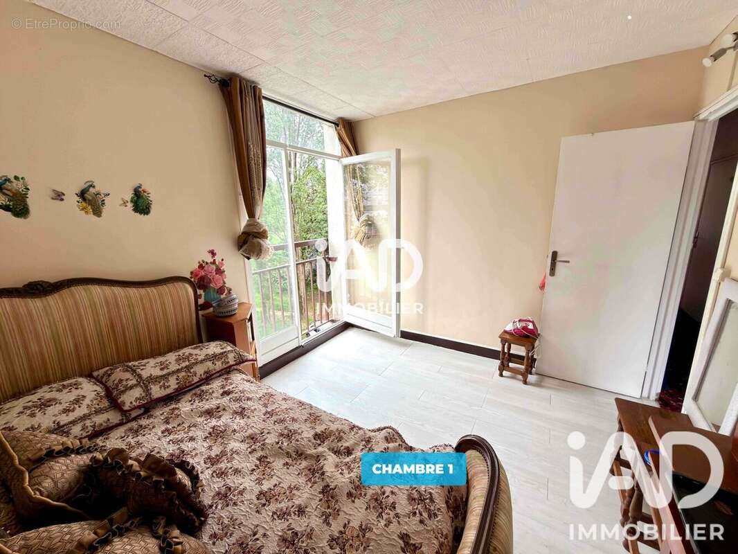 Photo 9 - Appartement à SAVIGNY-SUR-ORGE