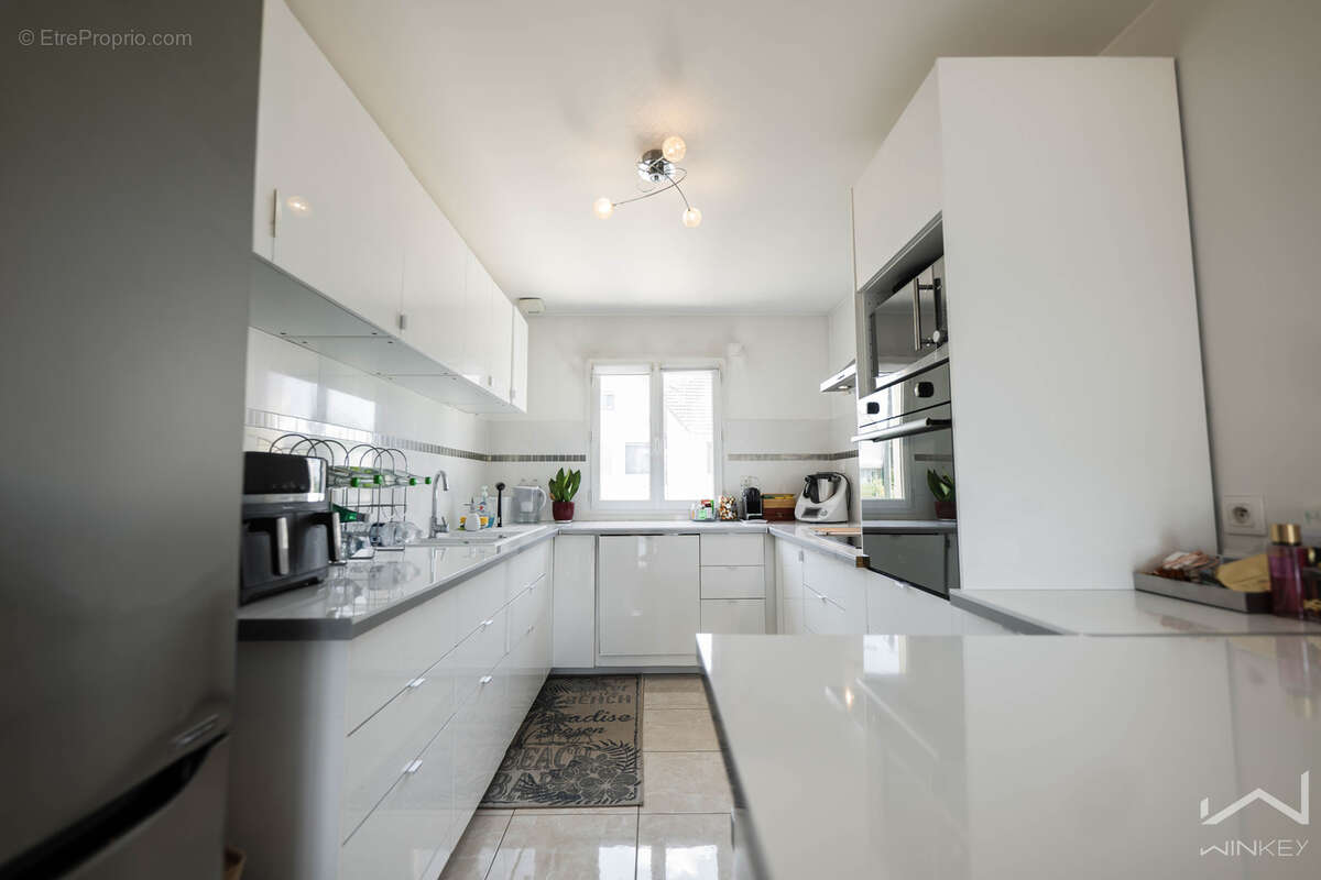 Maison récente avec sous-sol total sans travaux - photo 8