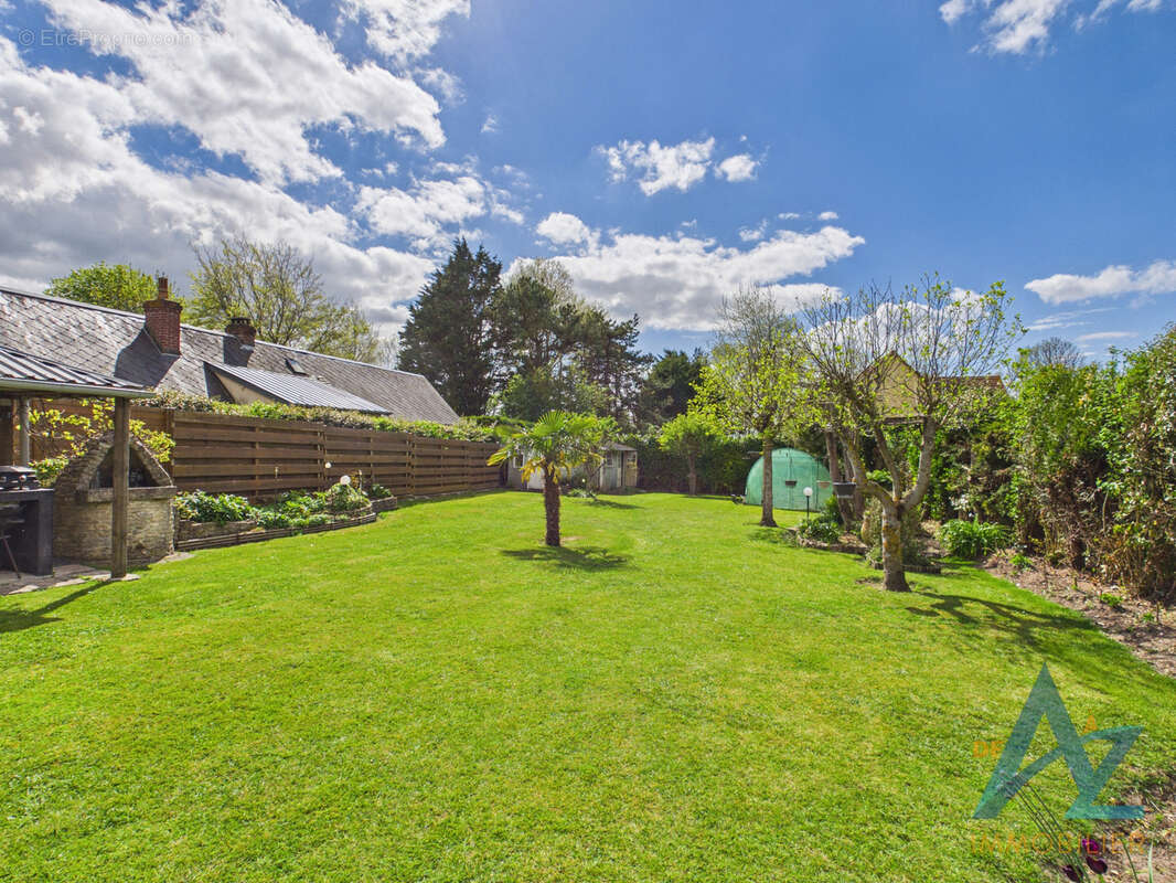 Maison à MERVILLE-FRANCEVILLE-PLAGE