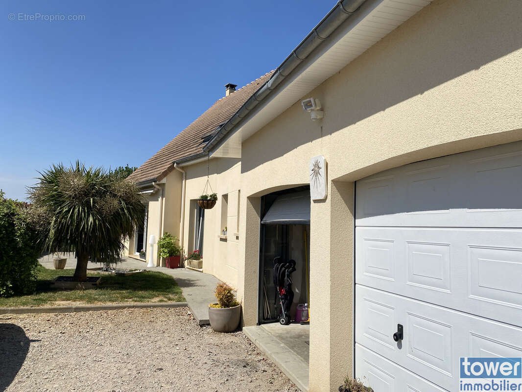 Maison à SANNERVILLE
