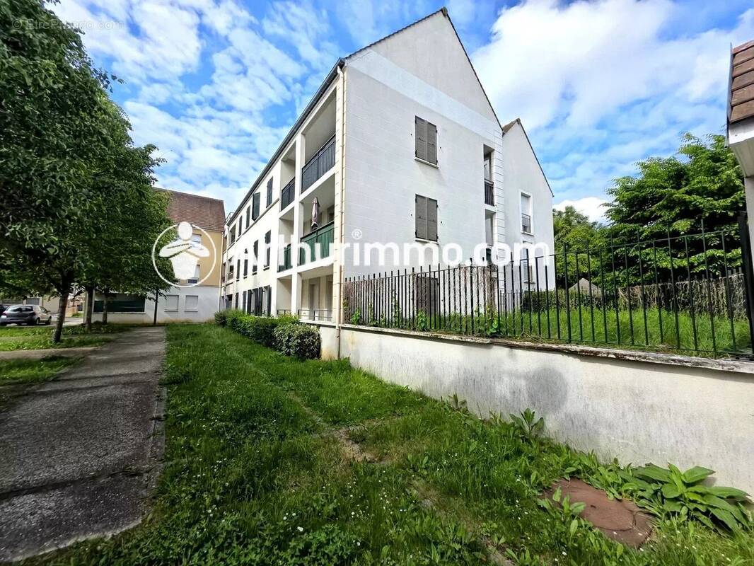 Appartement à LIEUSAINT