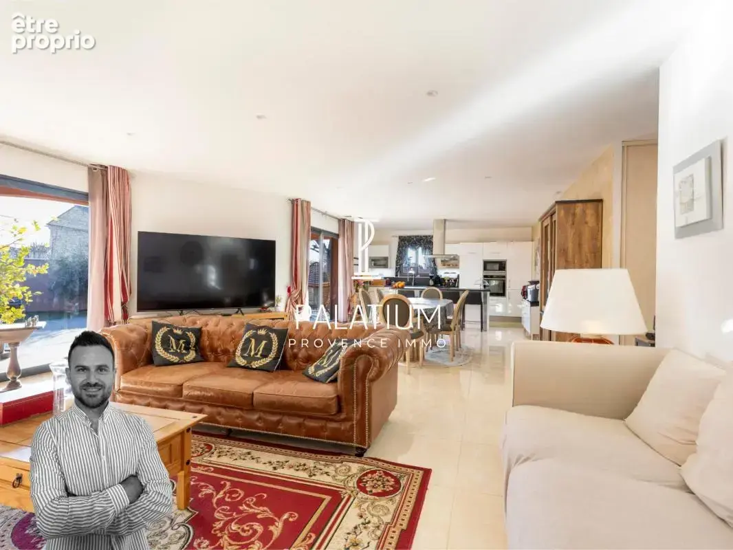Villa plein pied 149m² - 4 chambres - Piscine - Terrain de 614m² - photo 4
