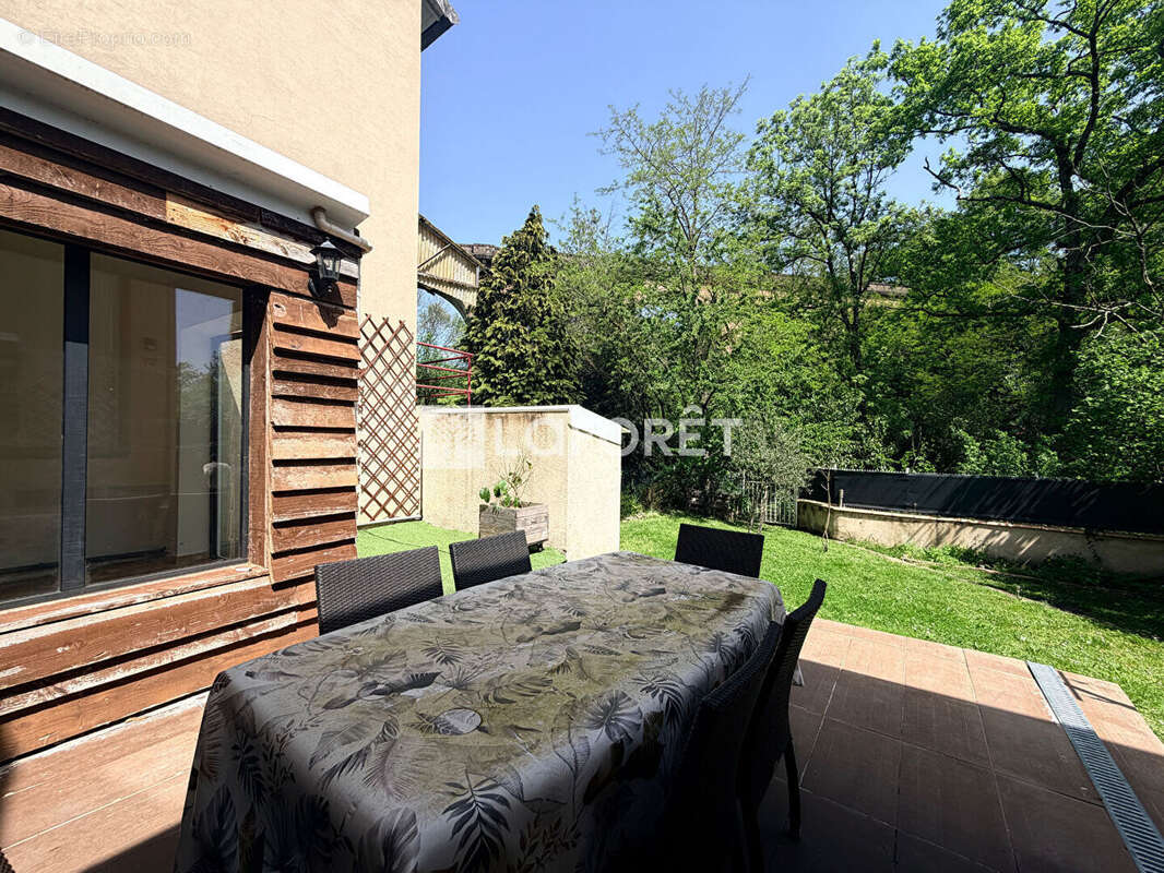 Maison 90 m² à Carmaux  - photo 12