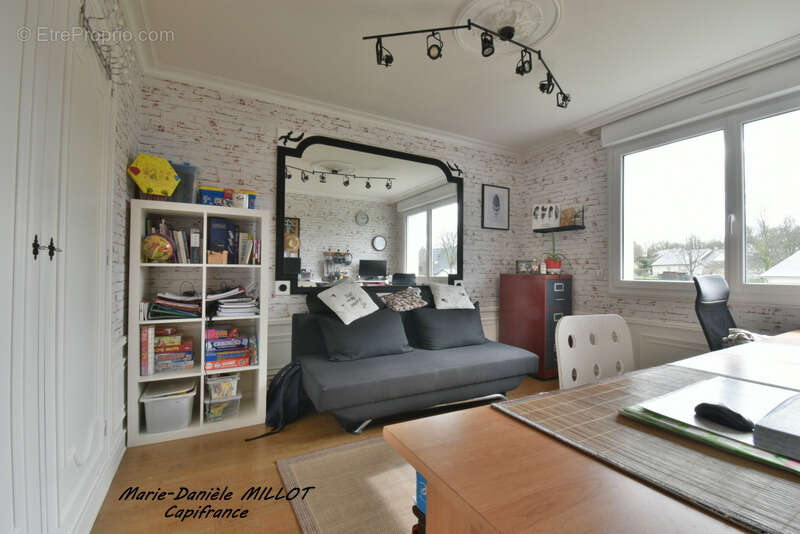 Maison à BONCHAMP-LES-LAVAL