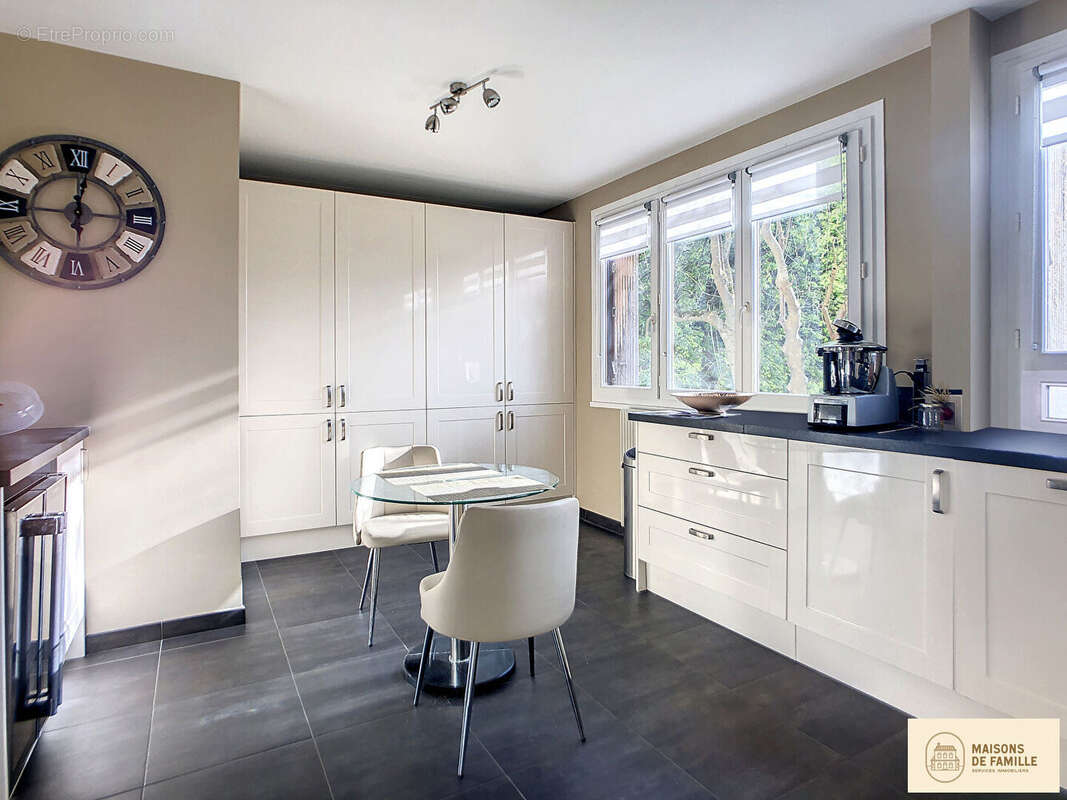 Appartement à BOUGIVAL