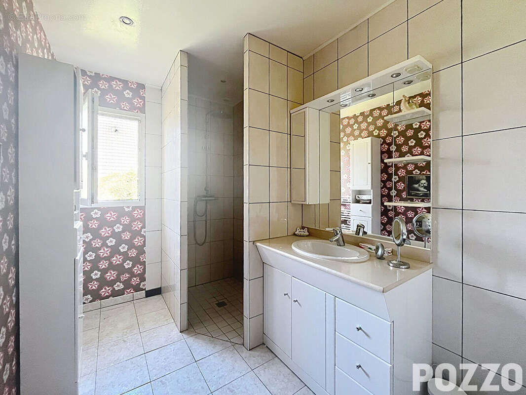 En exclusivité -Maison de plain-pied à Saint-lo 4 pièce(s) - photo 9
