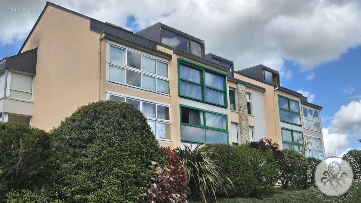 Appartement à LAMBALLE