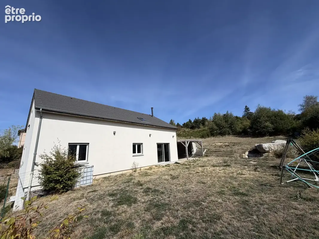 Maison familiale  a rieutort-de-randon - photo 2