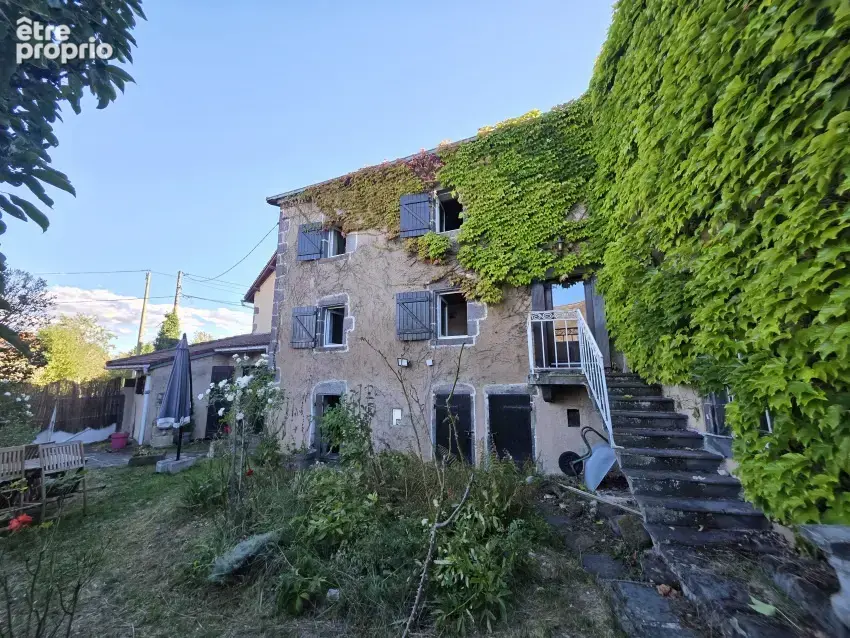 Maison à CHARBONNIERES-LES-VARENNES