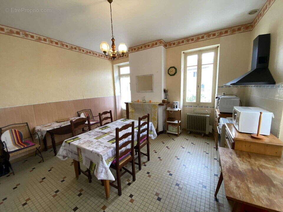 Maison à CAZAUBON