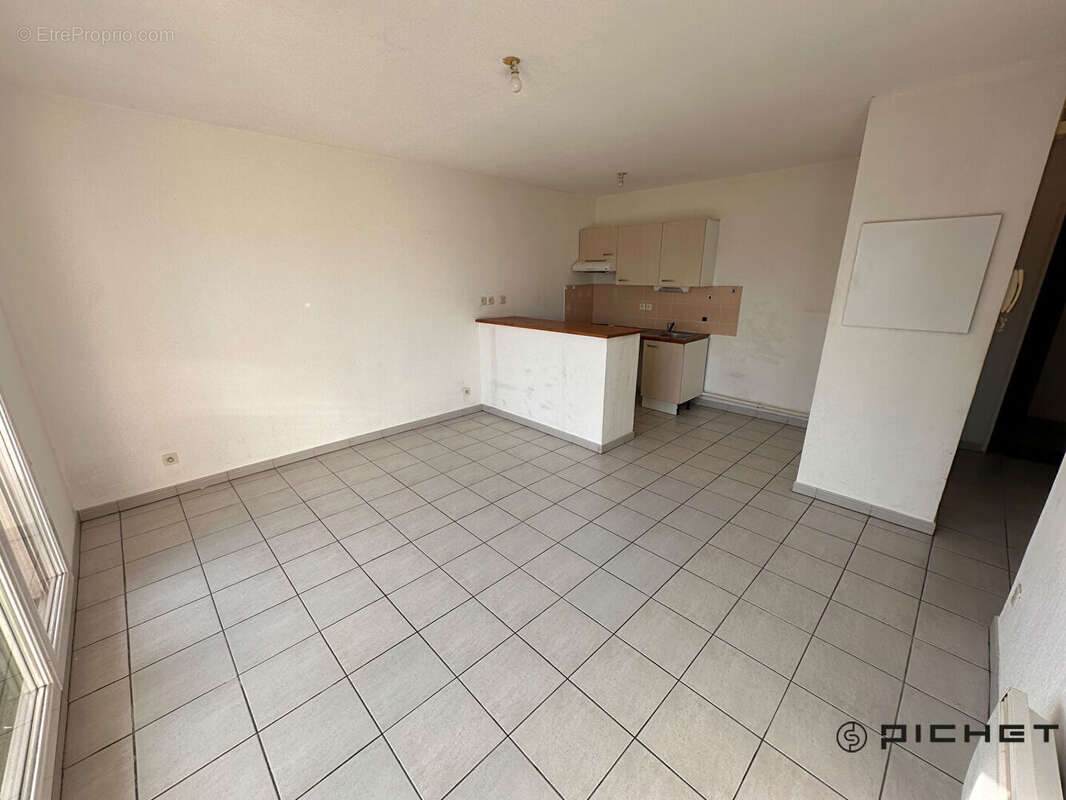 Appartement 40m² avec terrasse et parking. - photo 8