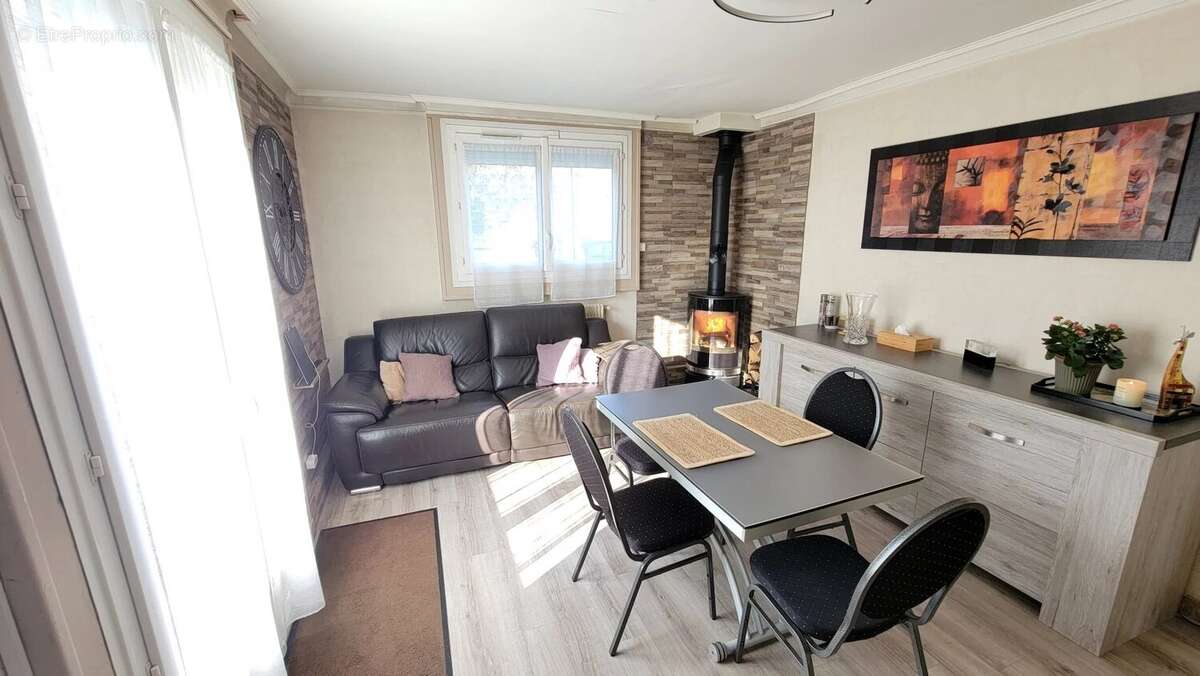 Maison à MITRY-MORY