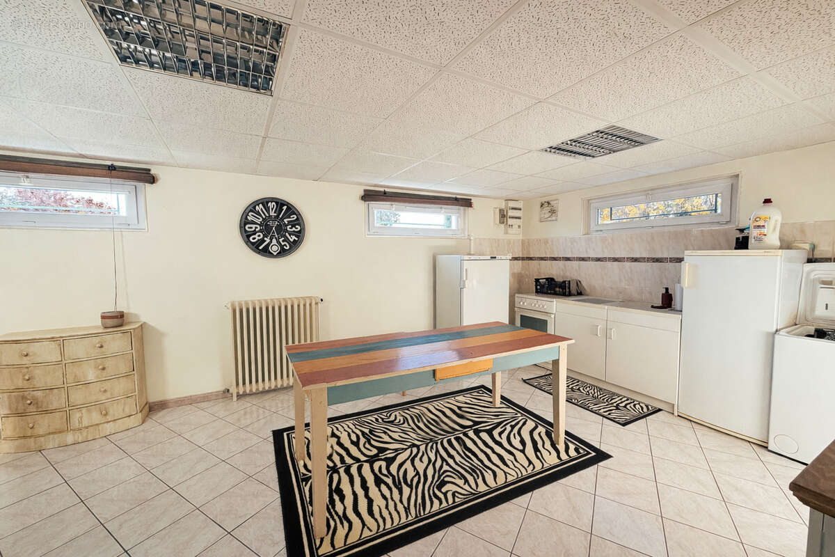 Maison à SAINT-AMANT-DE-BOIXE