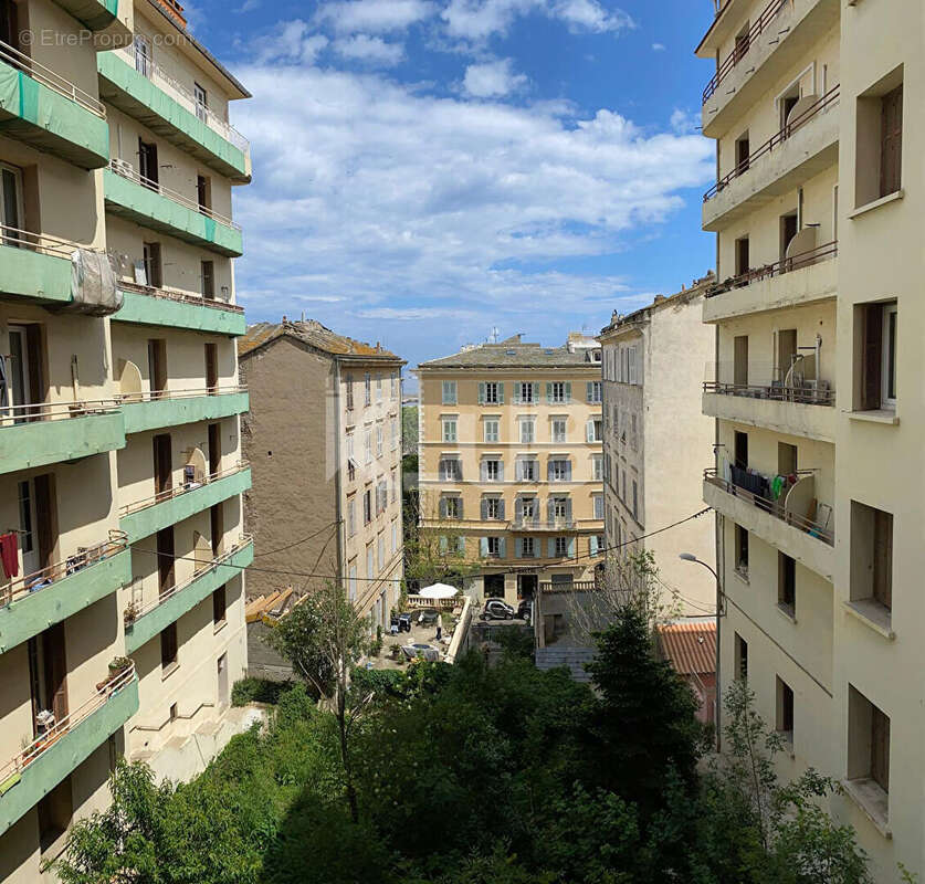 Appartement à BASTIA
