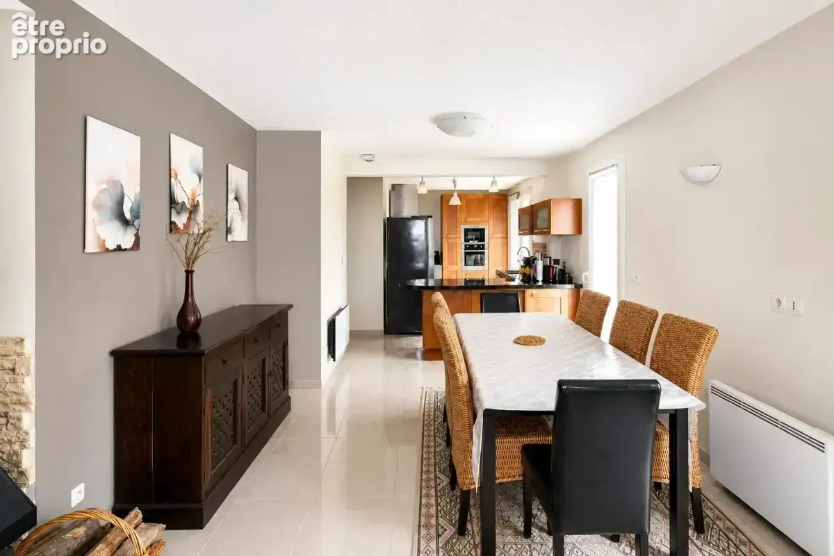 Maison 6 pièces de 139m2 - Saint-Fargeau-Ponthierry - photo 2