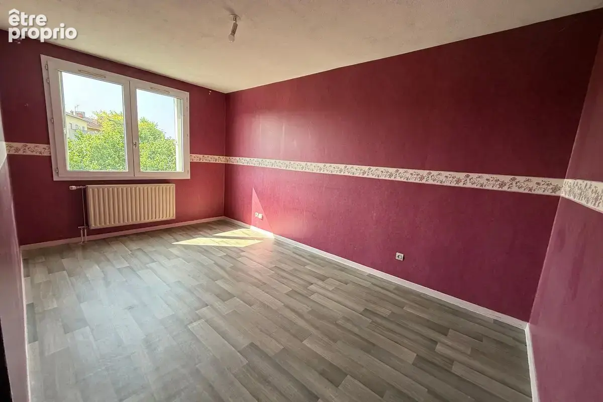 T4 de 85,66 m² à Vénissieux au prix de vente de 156 500 € - photo 4
