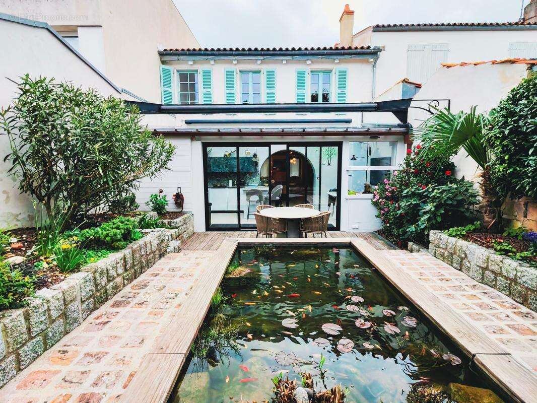 Maison à LA ROCHELLE