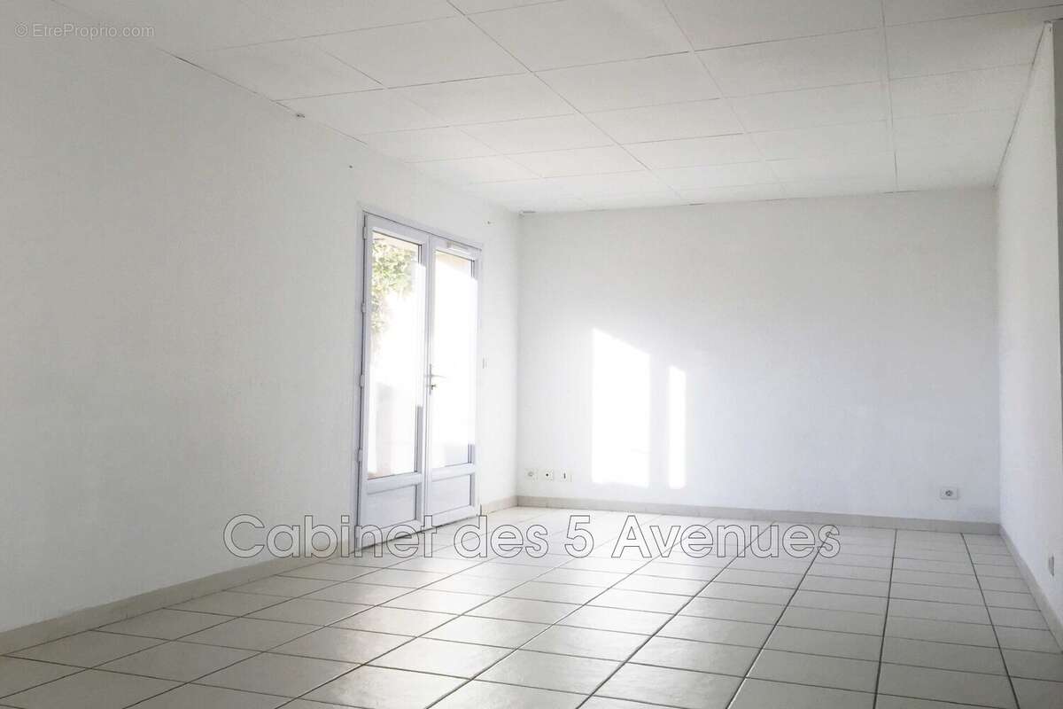 Maison 48 m² à Marseille-8e  - photo 7
