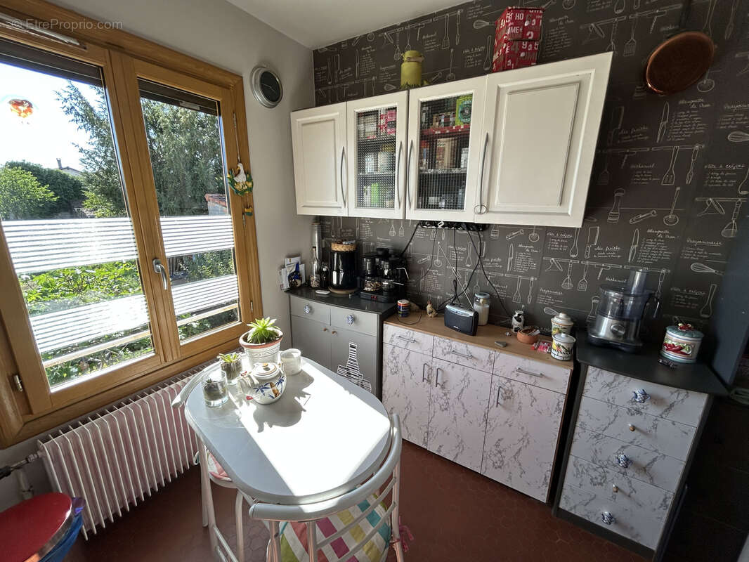 Maison à PUY-GUILLAUME