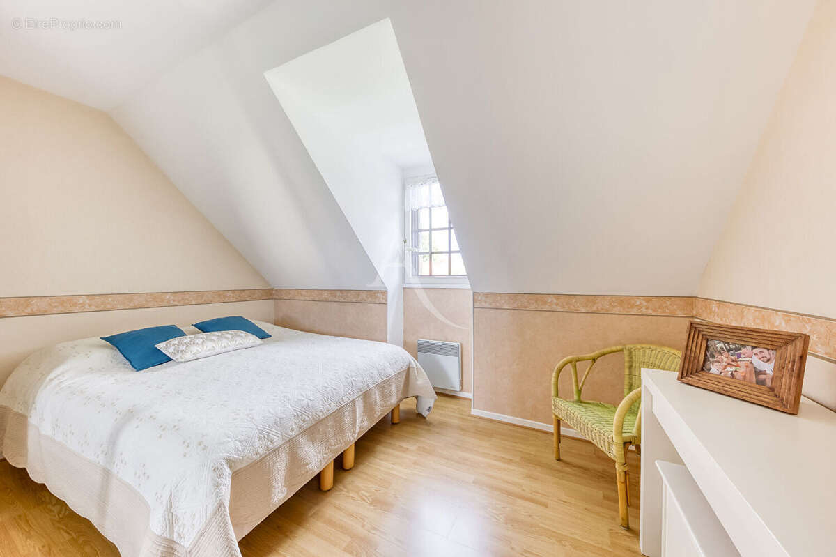 Maison à VILLIERS-SUR-MARNE