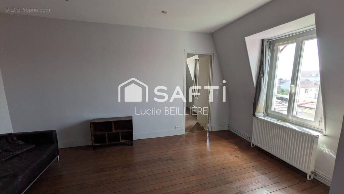 Photo 1 - Appartement à LE RAINCY