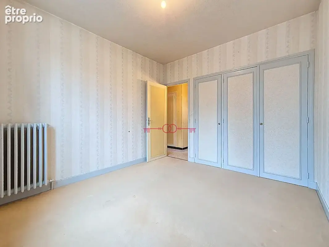 Maison Familiale - 4 chambres - Saint Etienne Au Temple - photo 10