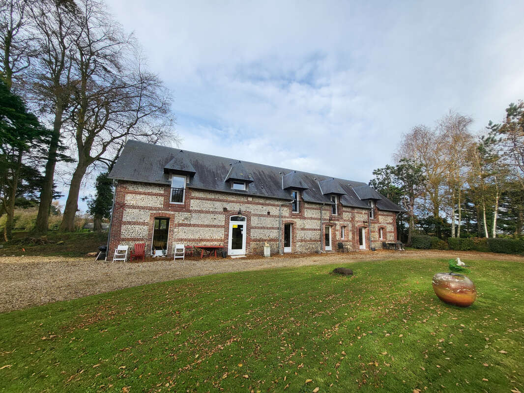 Maison à SAINT-LEONARD