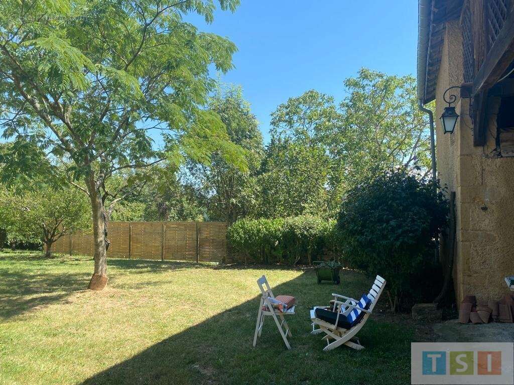 Maison à CAZARIL-TAMBOURES