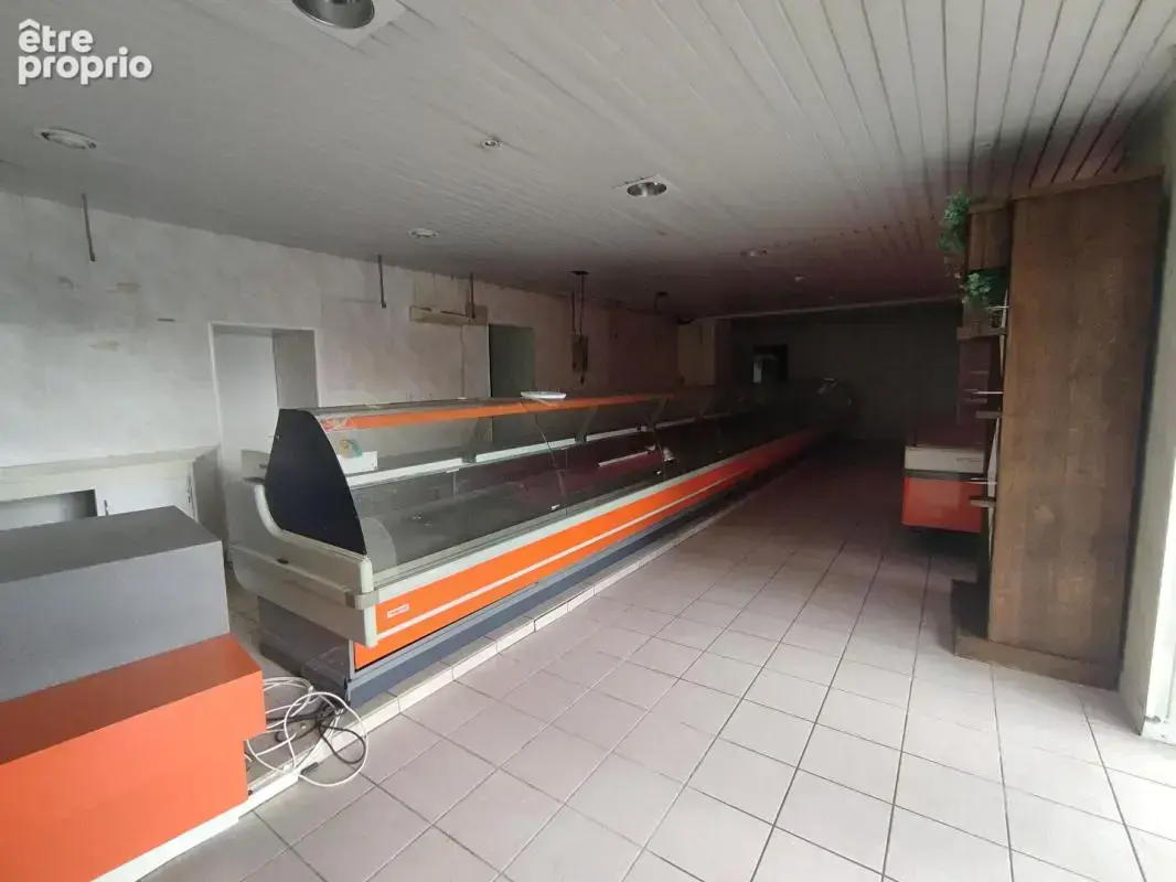 local commercial + habitation - photo 4