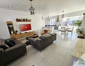 Maison à PORT-DES-BARQUES