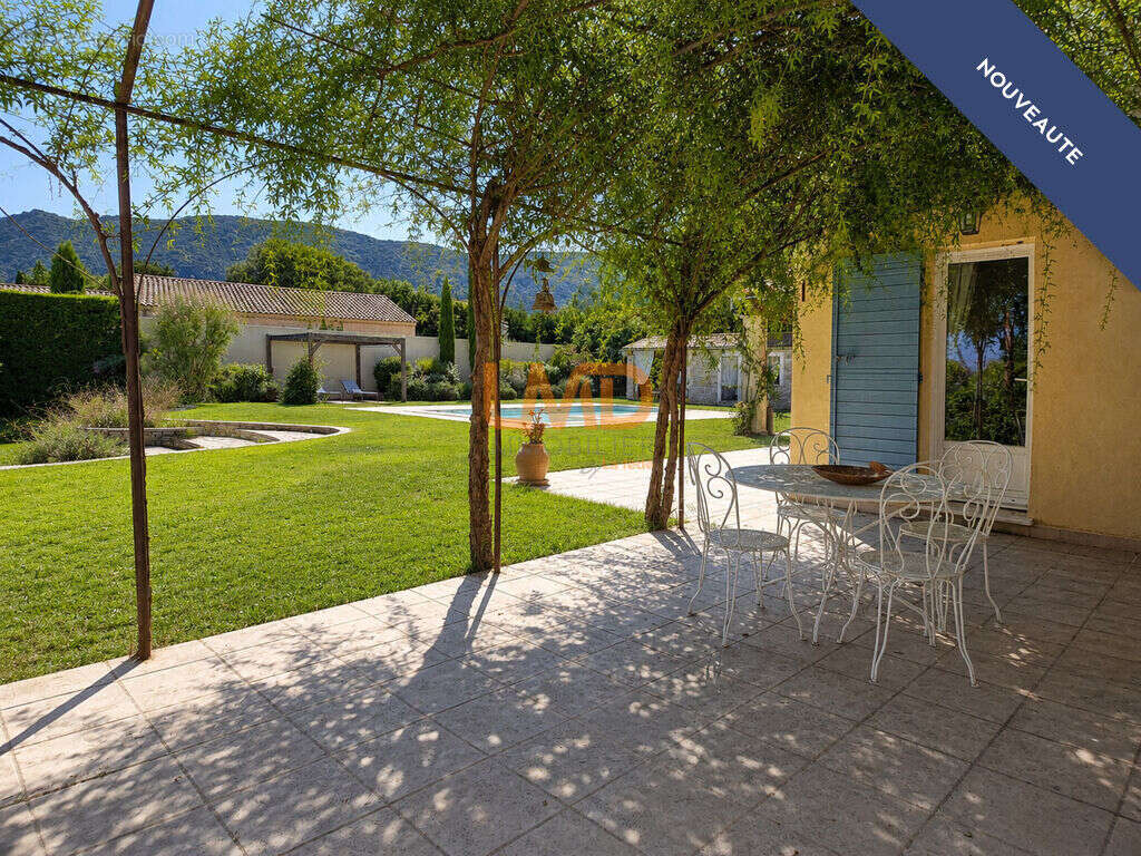 Belle propriété familiale avec piscine et vue sur le Luberon - photo 5