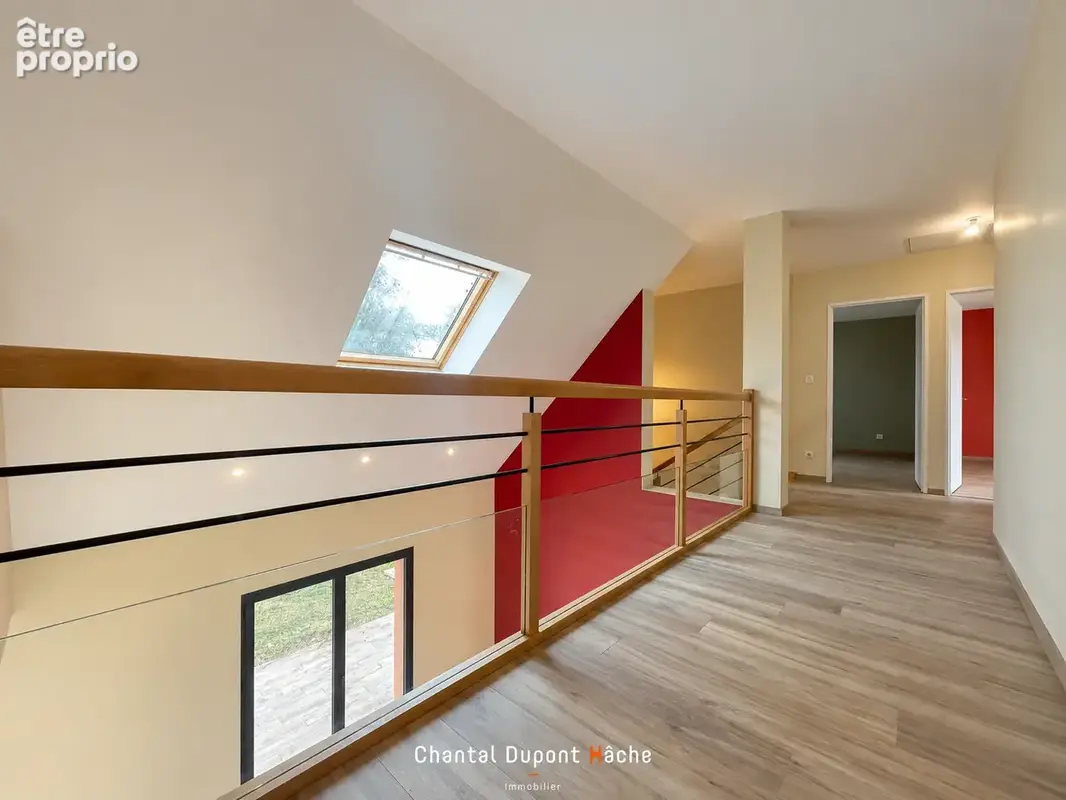 LUISANT - Maison neuve de 272 m2 avec 5 chambres et garage double ! - photo 14