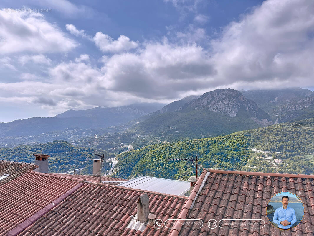 Appartement à CASTELLAR