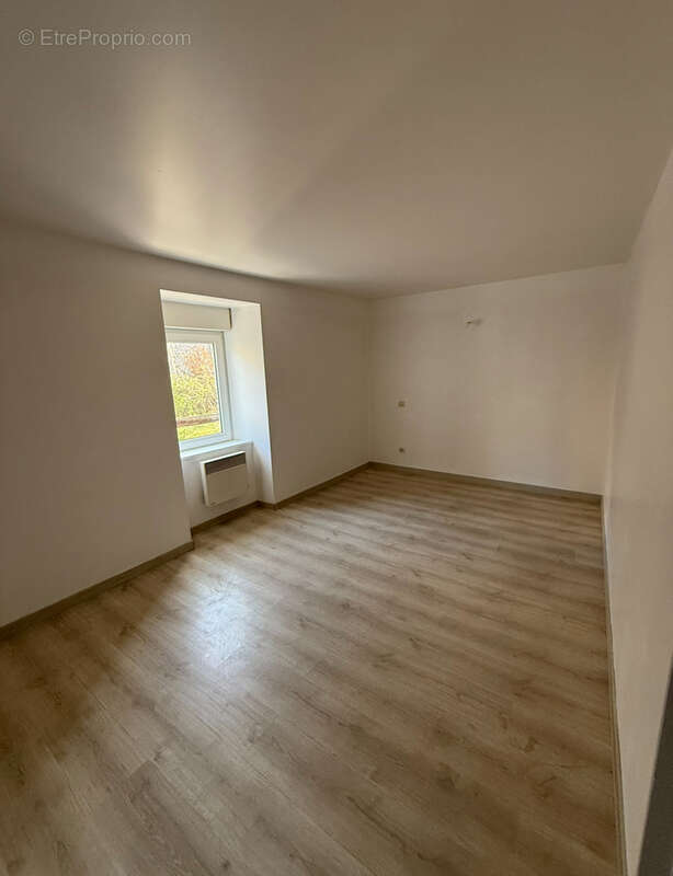 Maison à BERTHOLENE